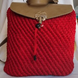 Handmade πλεκτό backpack