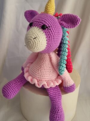 Μονόκερος πλεκτό κουκλάκι (amigurumi)